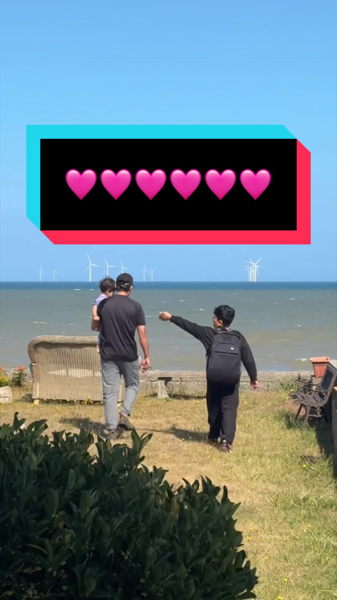@MehreenHassan 🇬🇧🇵🇰