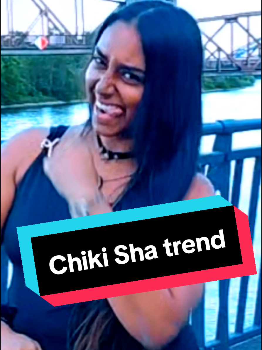 @WhoAmISarah