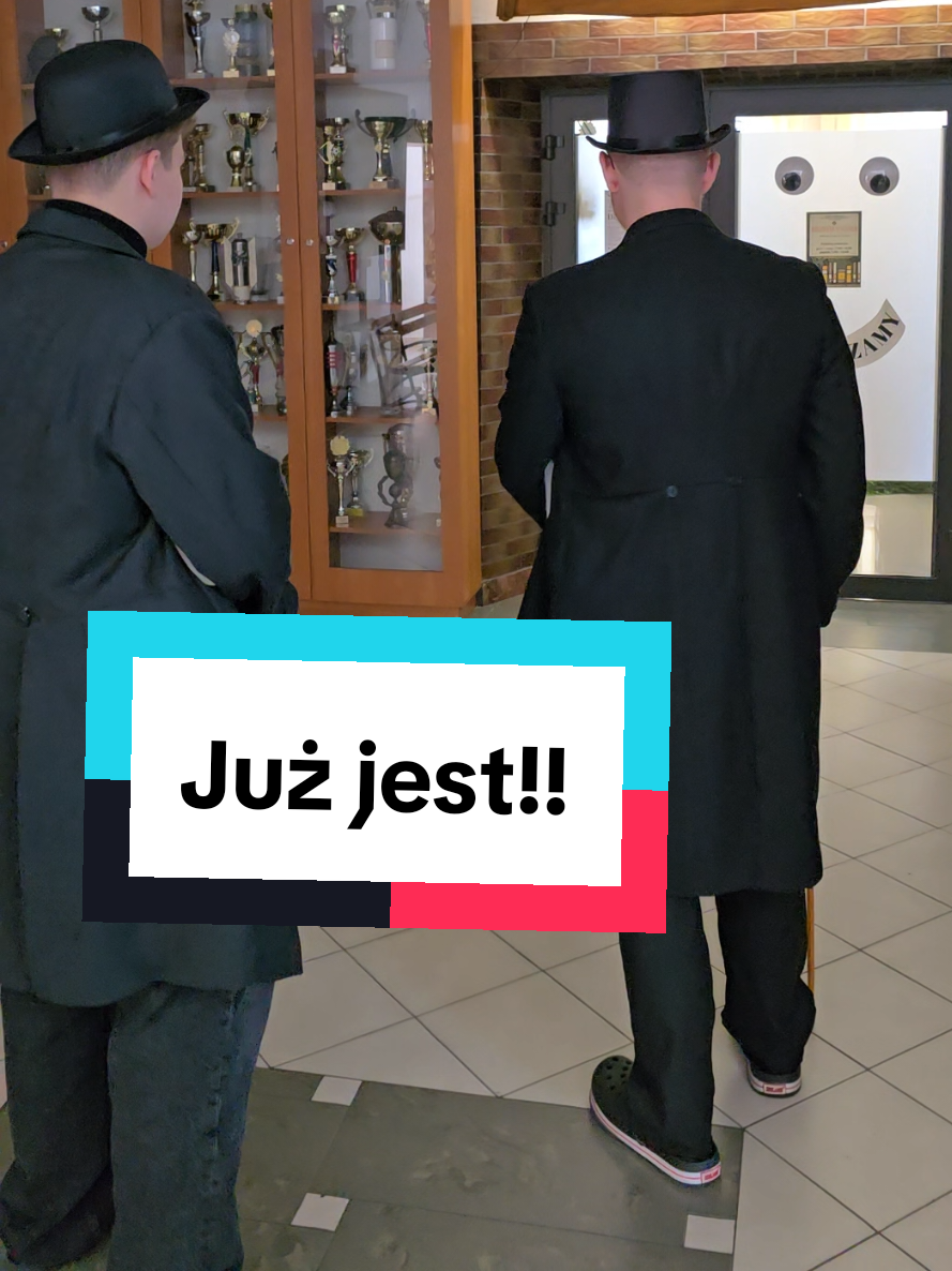 @Biblioteka w Alejach-ZS1 Łuk&oacute;w