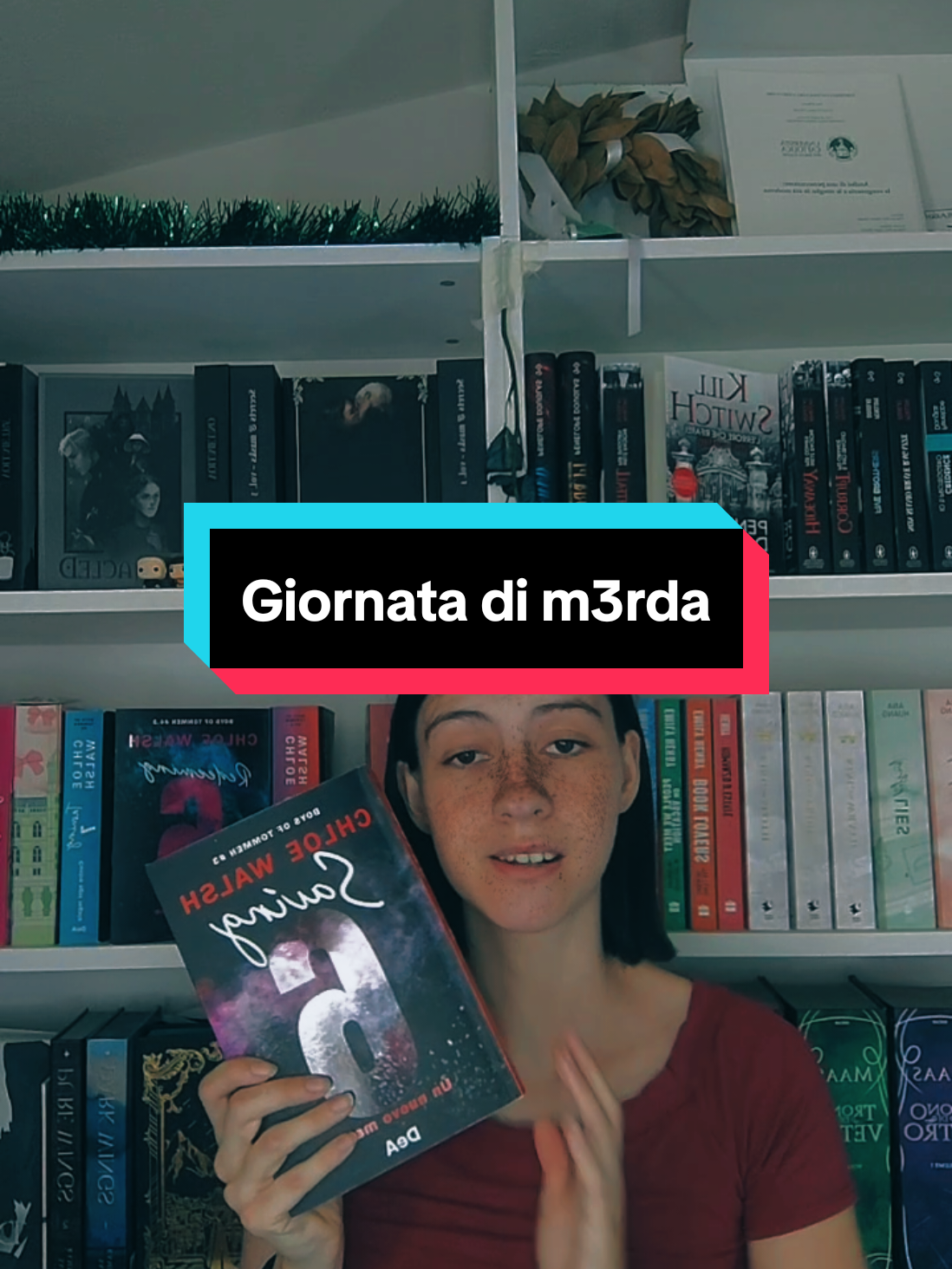 @_lacortedeilibri 🍸🐝