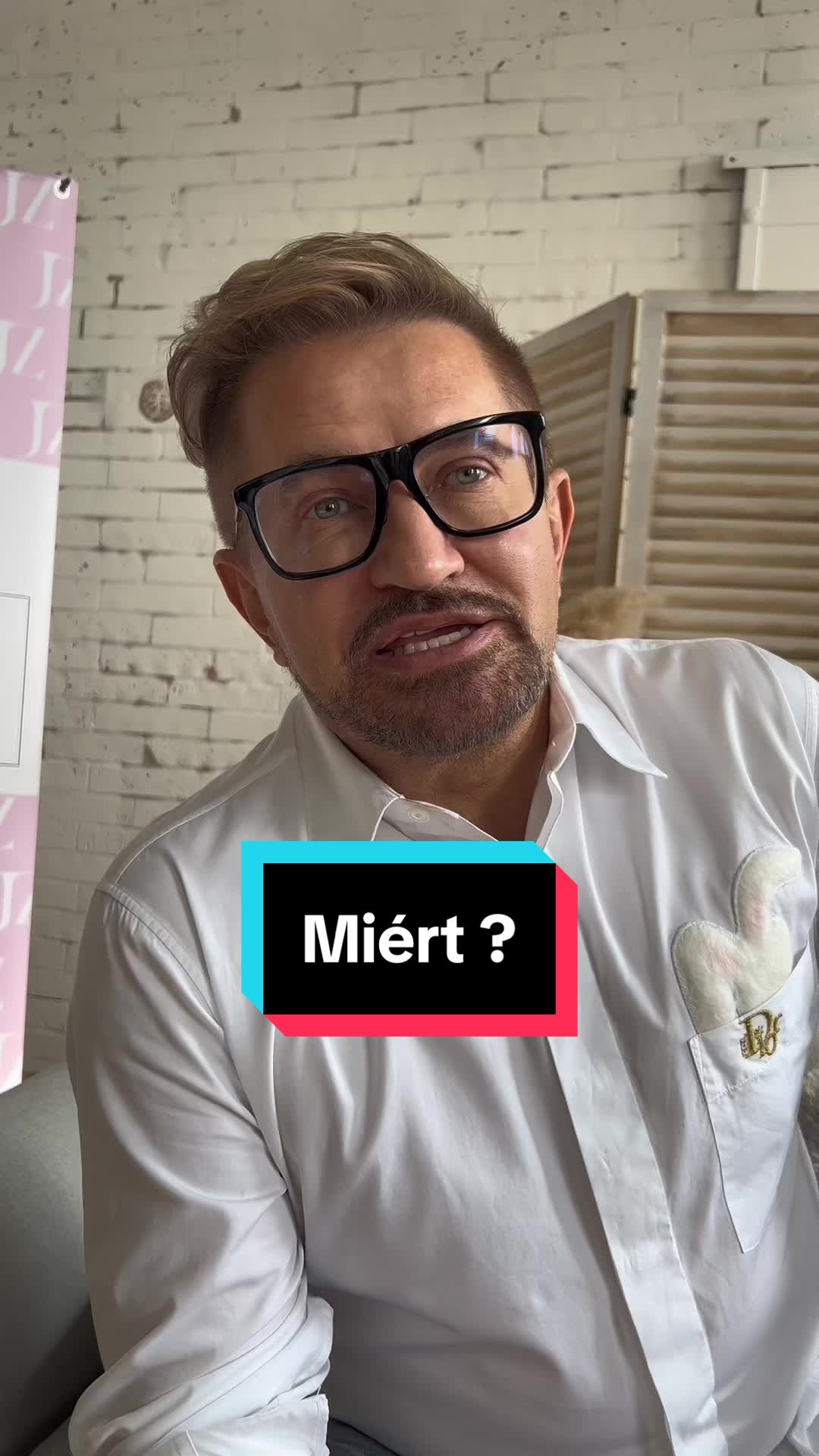 @J&aacute;kob Zoli Alap&iacute;tv&aacute;ny