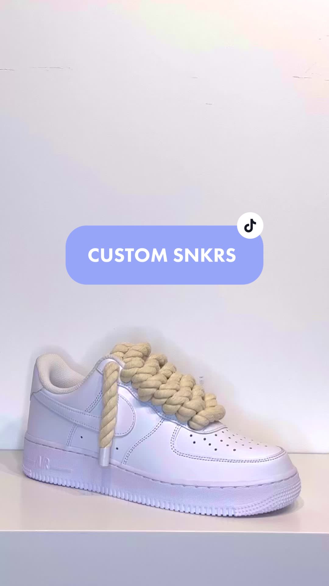 @TheSNKRSroom