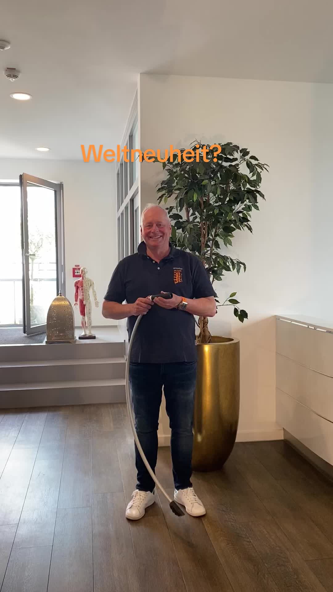 @Dr. Georg Kaupe