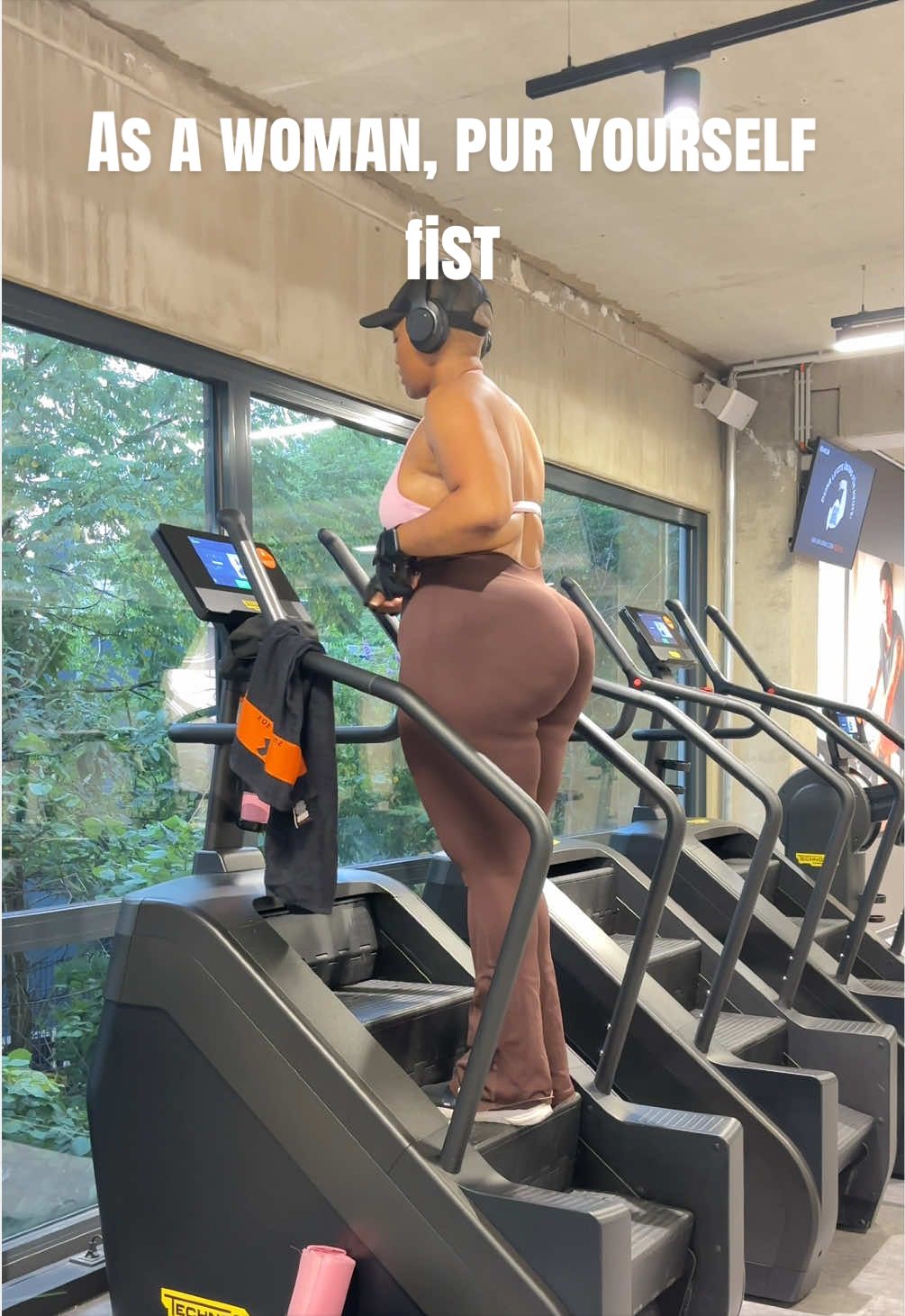 @Julia Brihanna | GYM GIRL