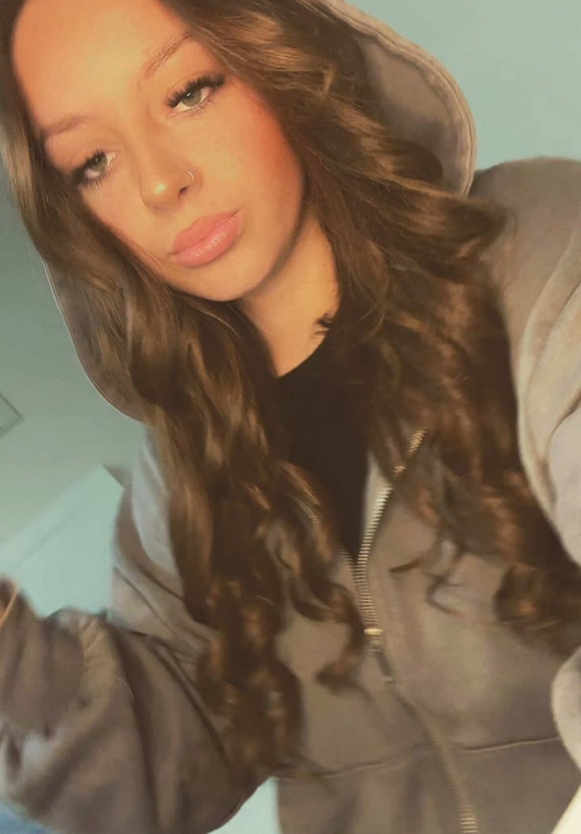 @𝑅𝓊𝒷𝓎 𝐸𝓁𝑜𝒾𝓈𝑒