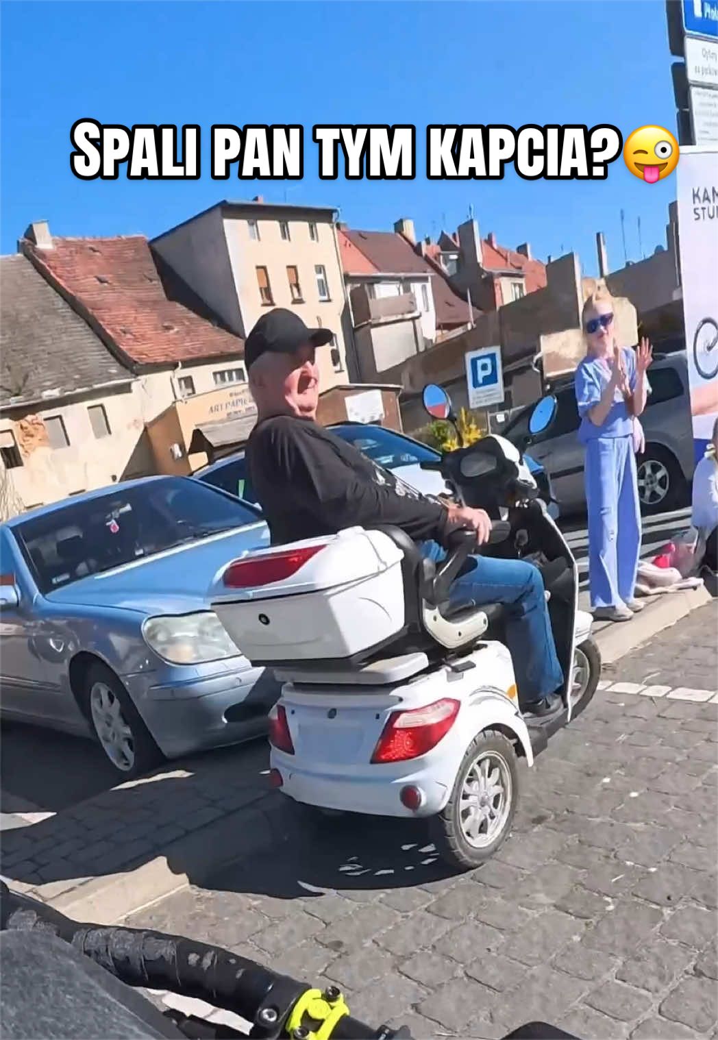@Kamil Kobędzowski