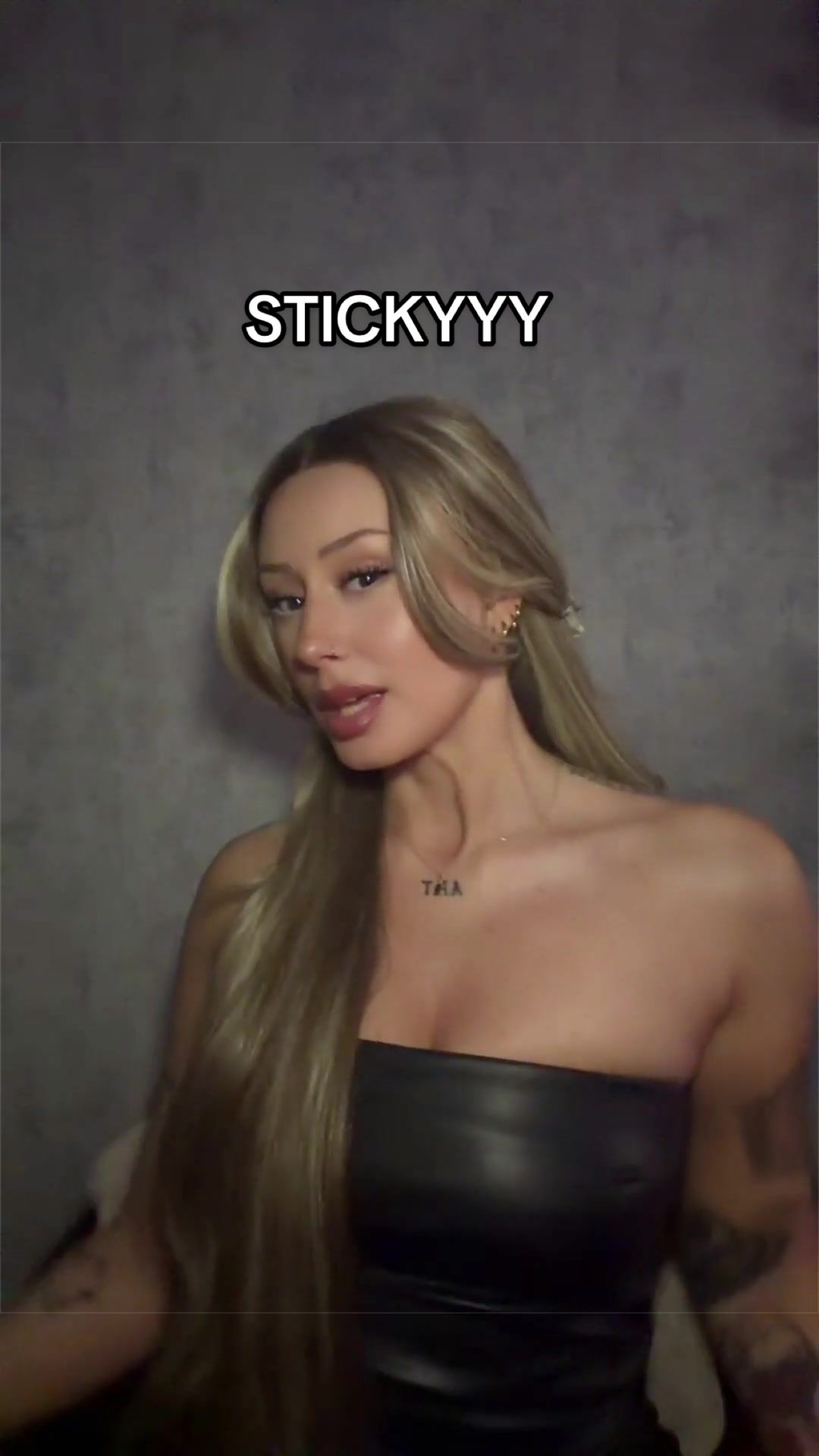 @Adriana⁷