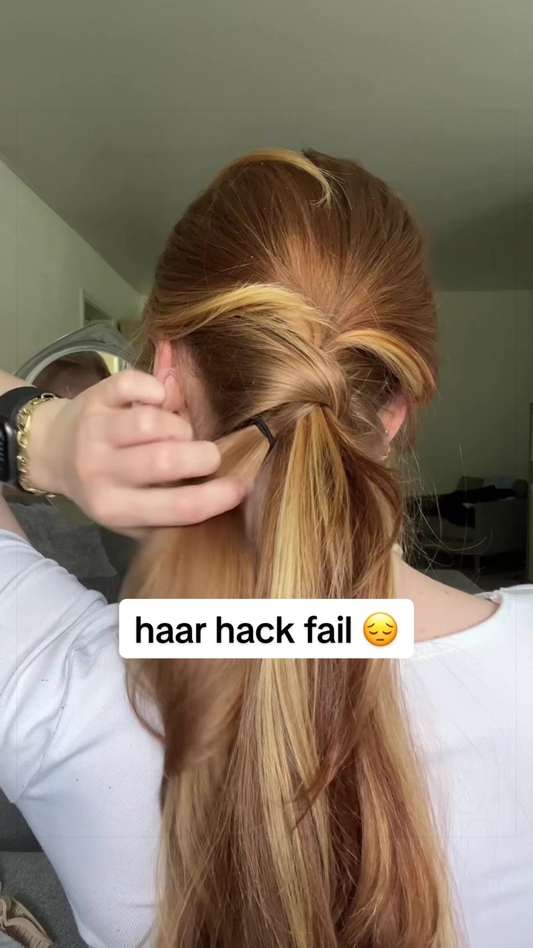 @𝐞𝐦𝐞𝐥𝐲