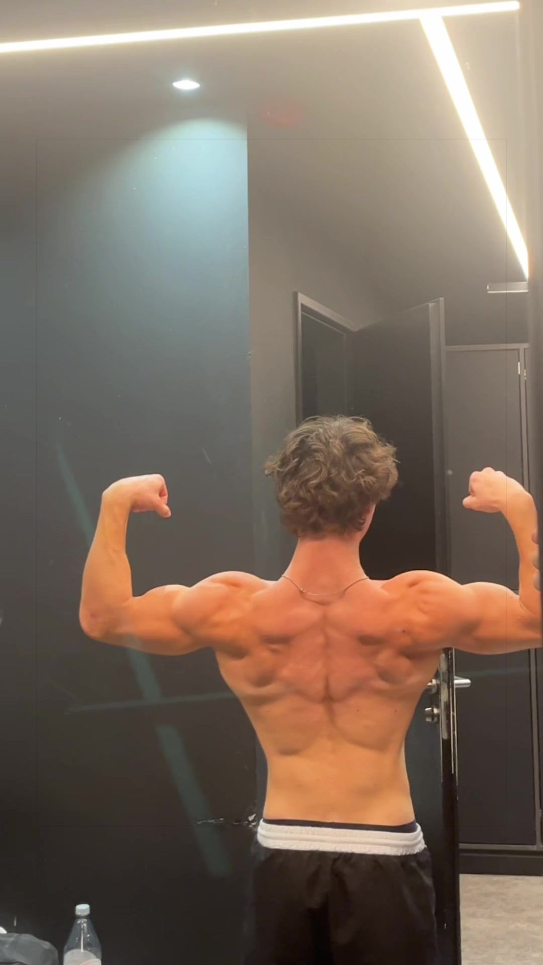 @Y4nNetics
