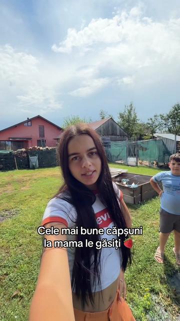 @Medina Cristina