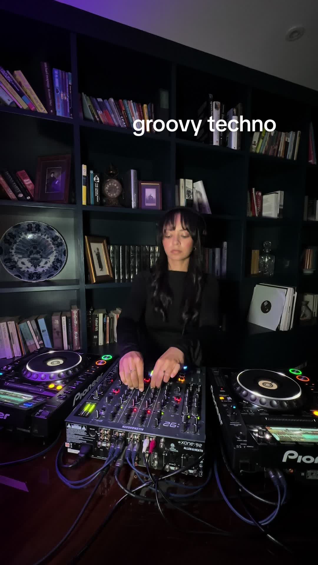 @melixxadj