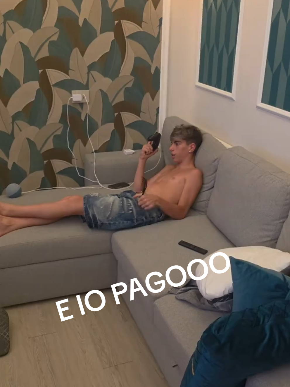 @BELL E MAMM