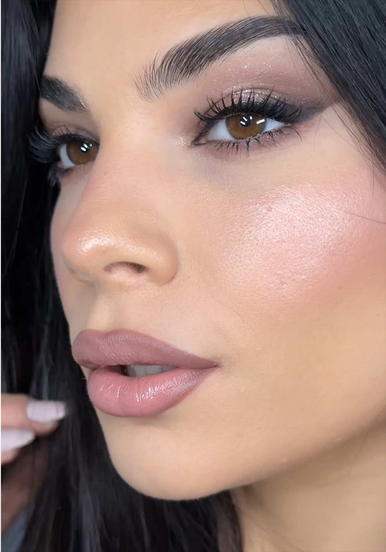 @adrianaiacoboni.mua