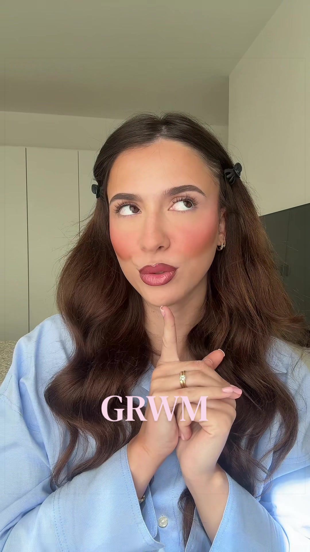 @Laura 🦋