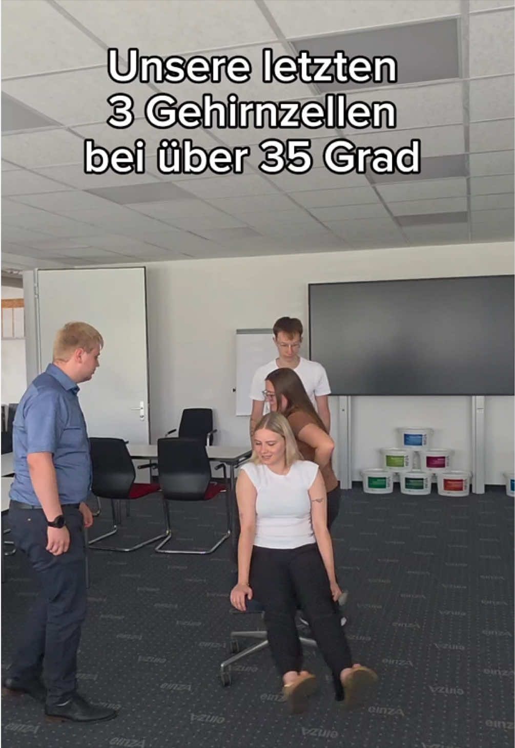 @einzafarben