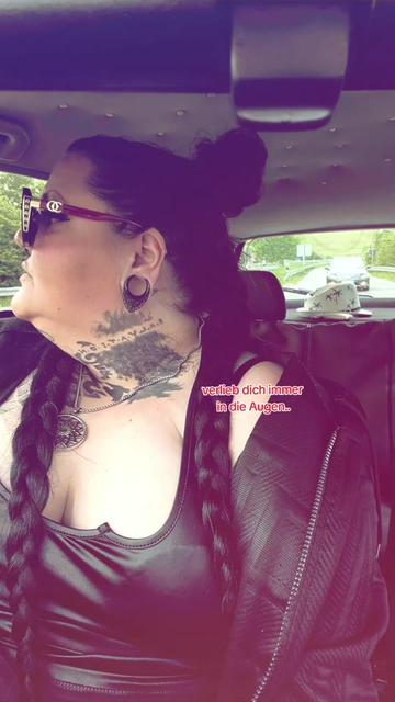 @ChuckyDerMörderMops