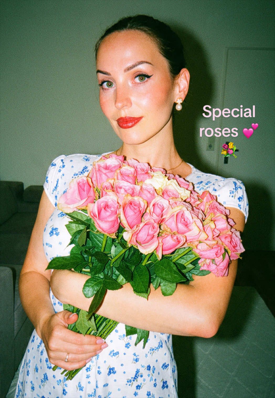 @𝑳 𝑰 𝑵 𝑨🌼