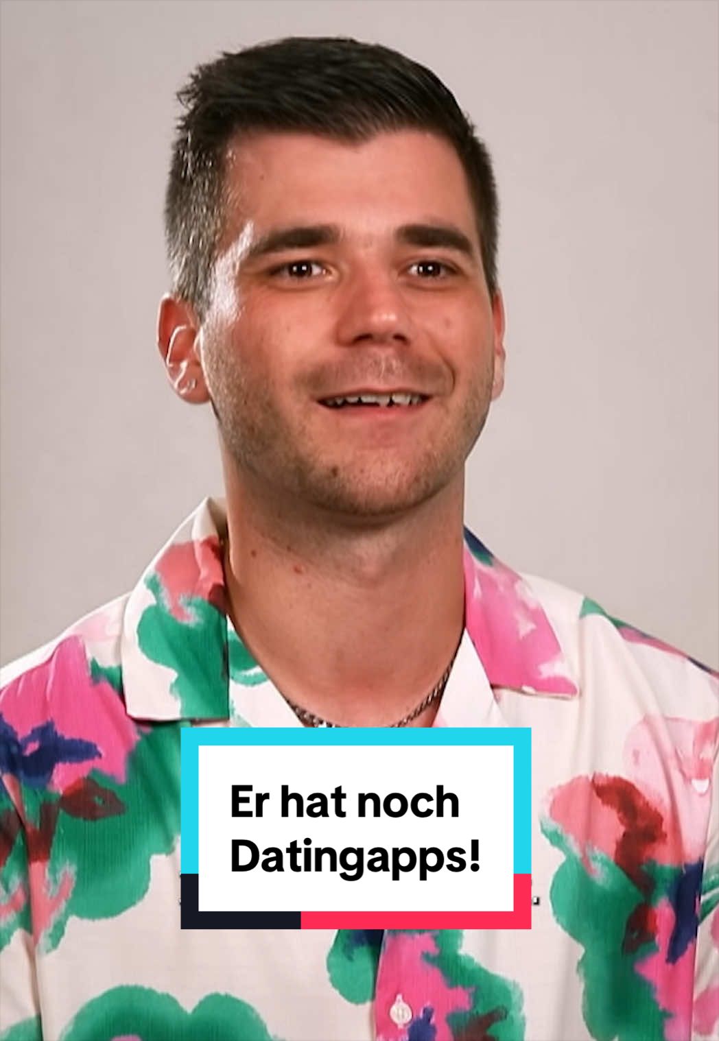 @firstdates.vox
