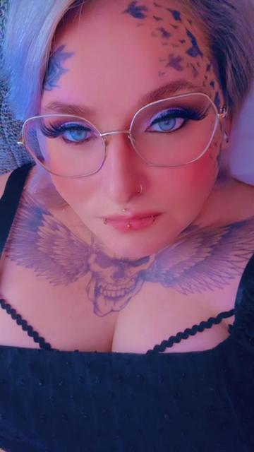 @Ossi_Diva_Official