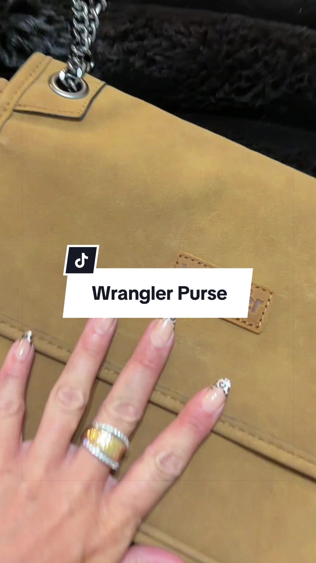 @fASHion🗝️
