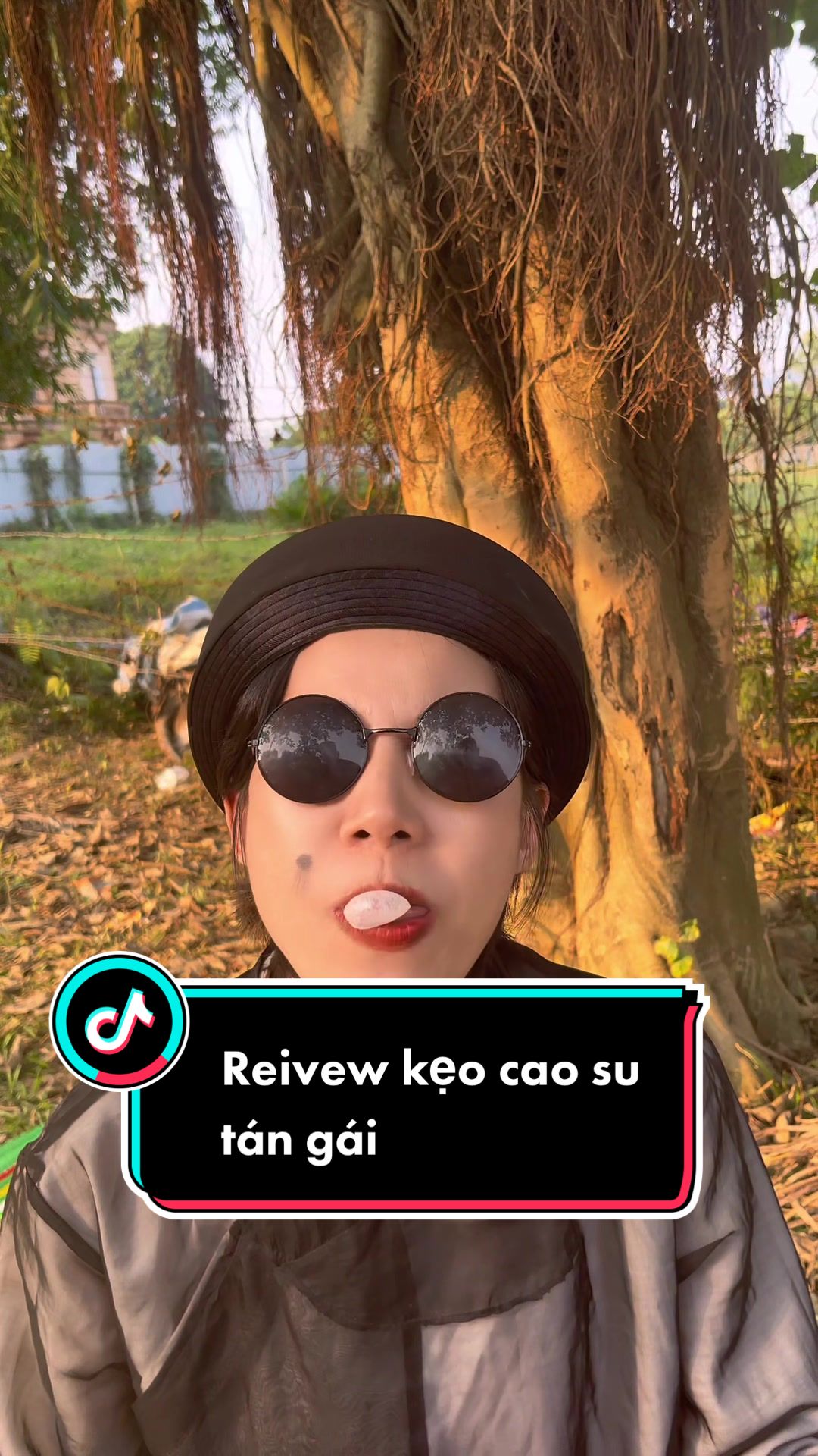 @Thầy Ng&aacute;y Review
