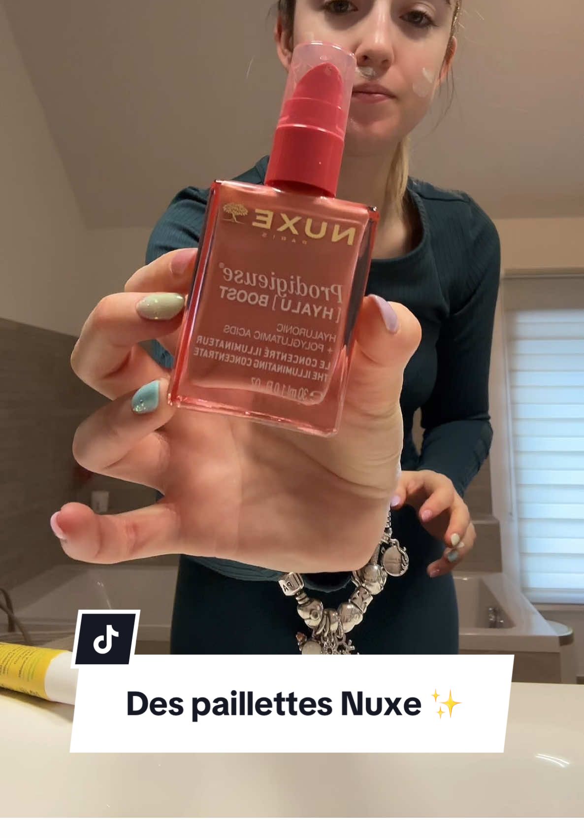 @LAURA ✨