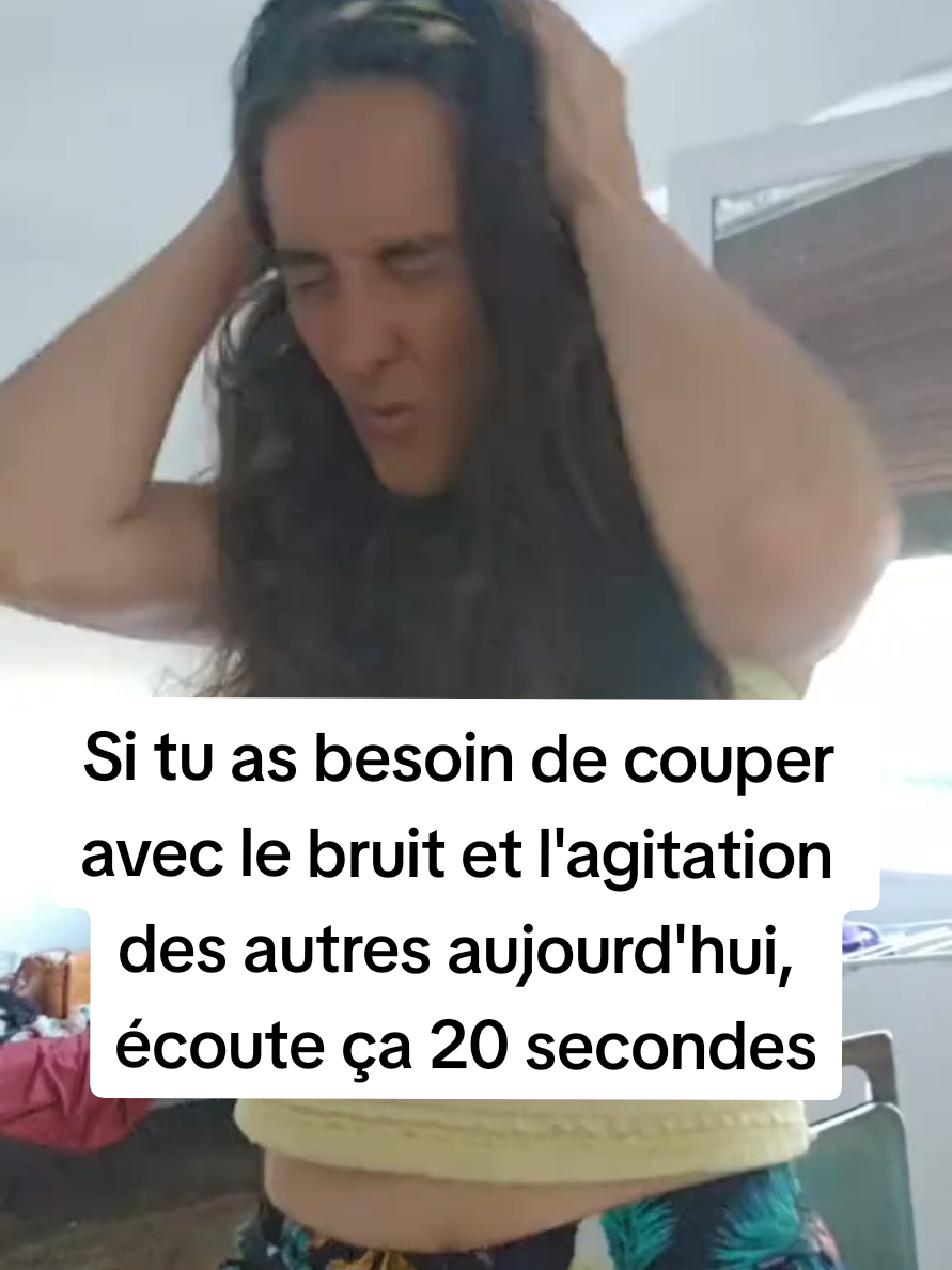 @Elvina May