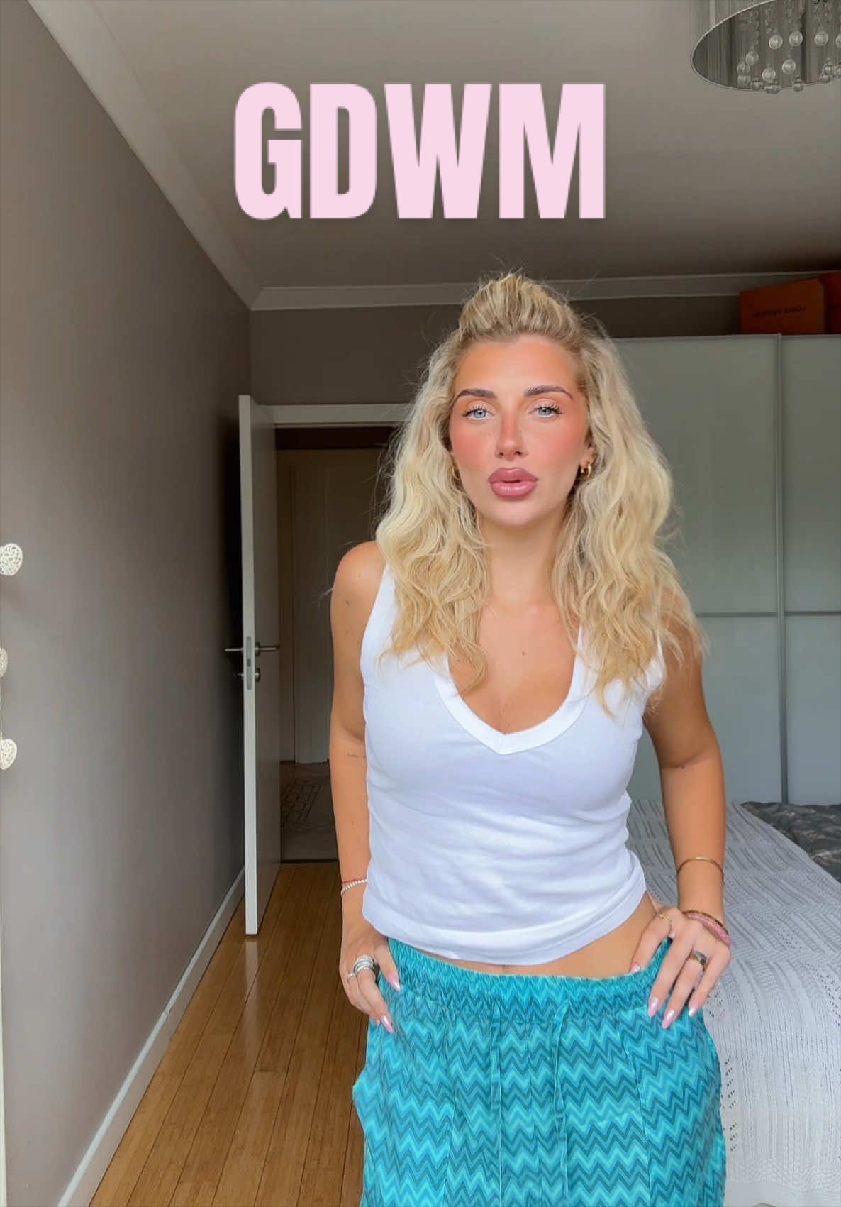 @๐ฃ ๐ ๐ ๐ ๐ ๐ ๐จ ๐