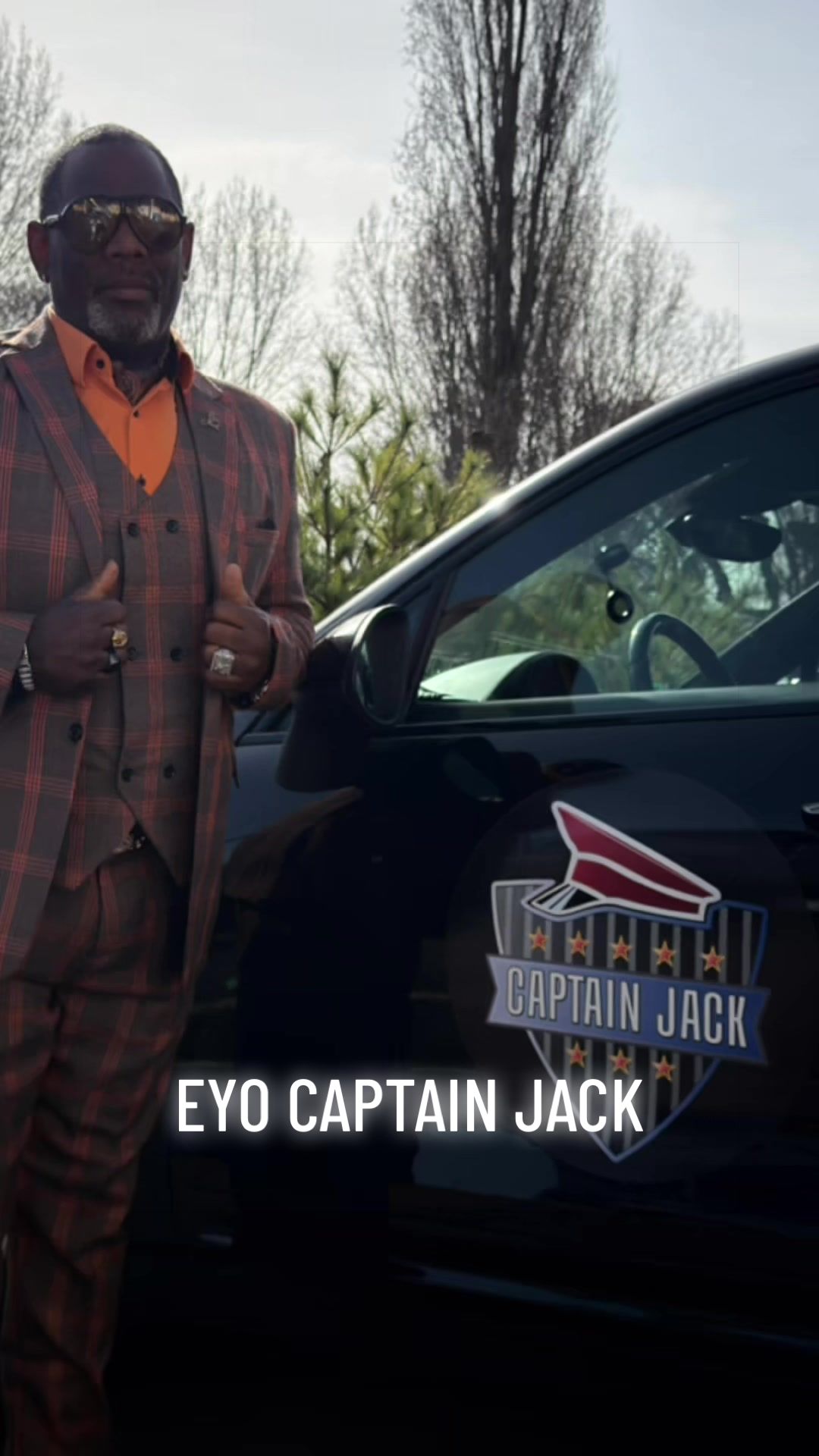 @Captain Jack