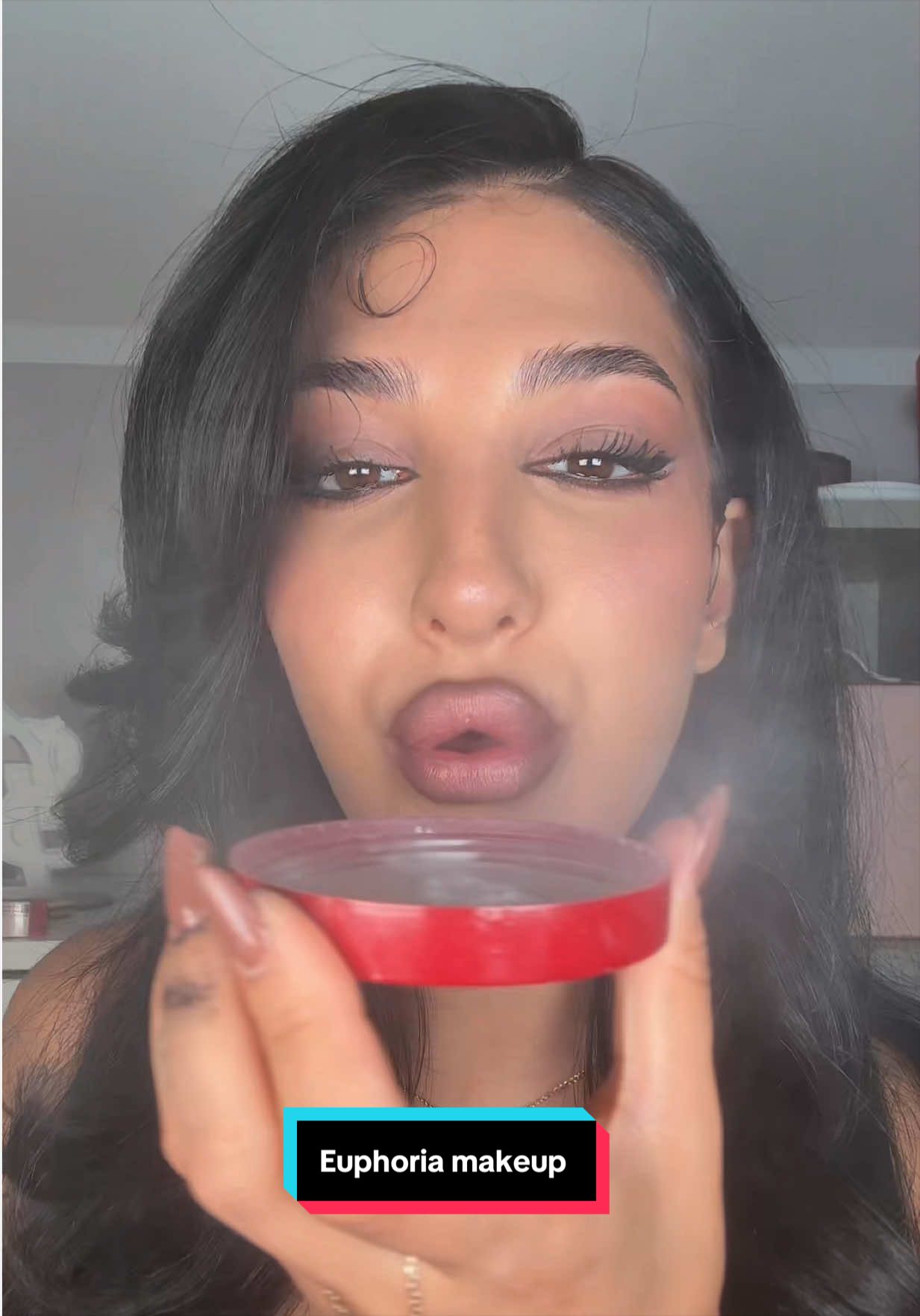 @ELÈNA HAZINAH