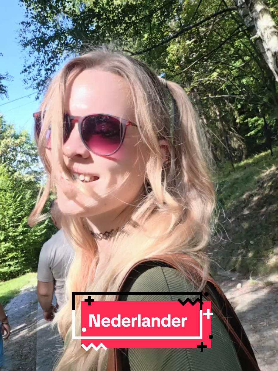 @lalaesmee