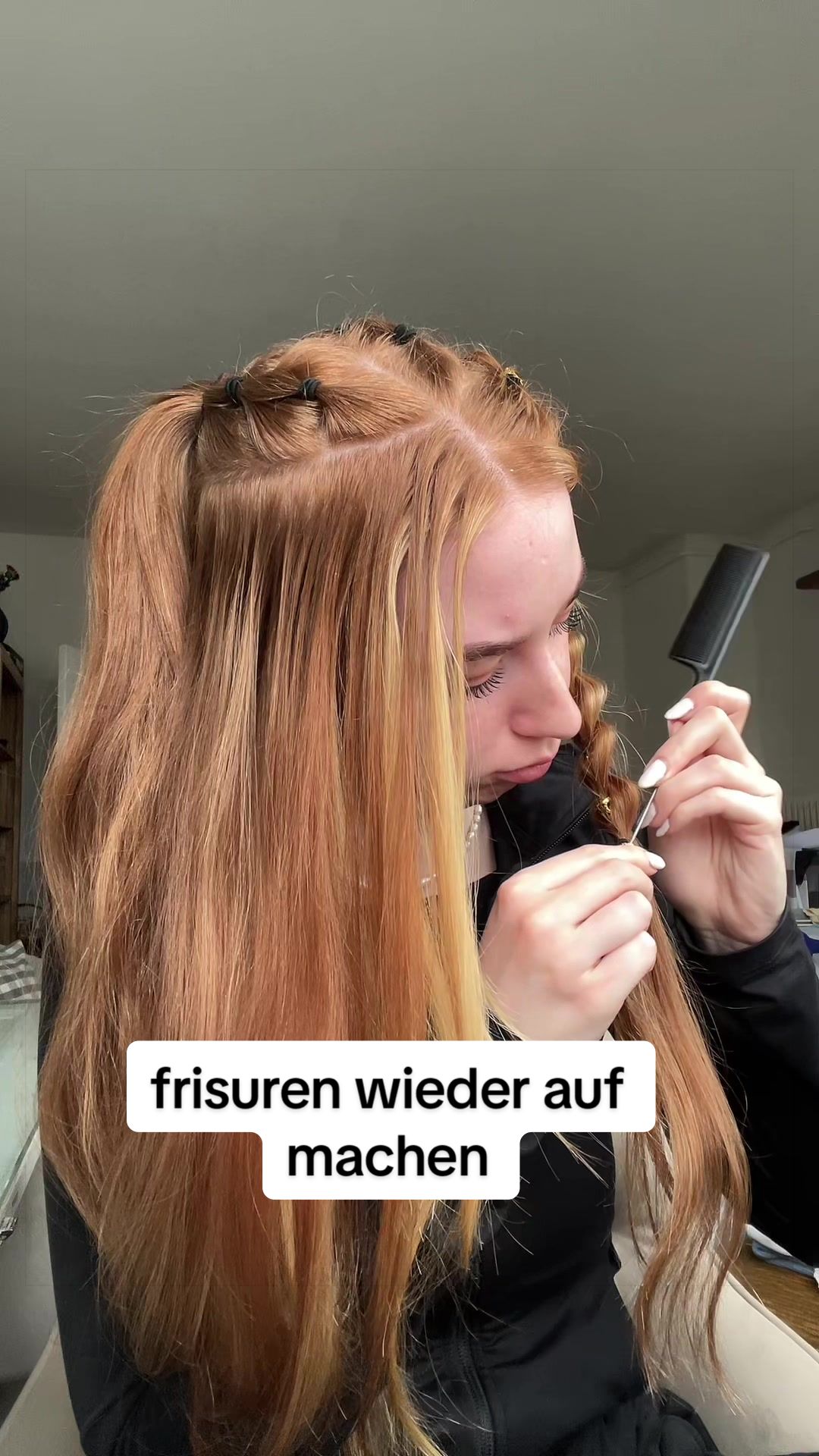 @𝐞𝐦𝐞𝐥𝐲