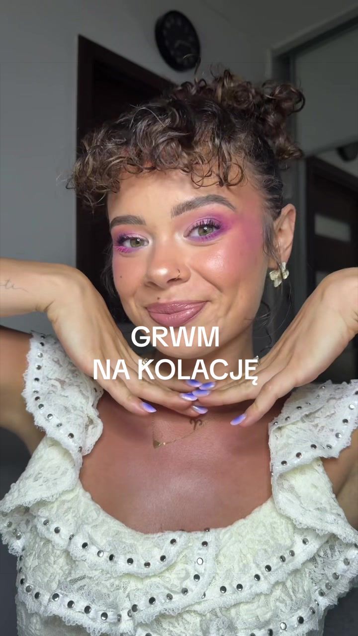@CURLYBROWNIE• hair, GRWM •