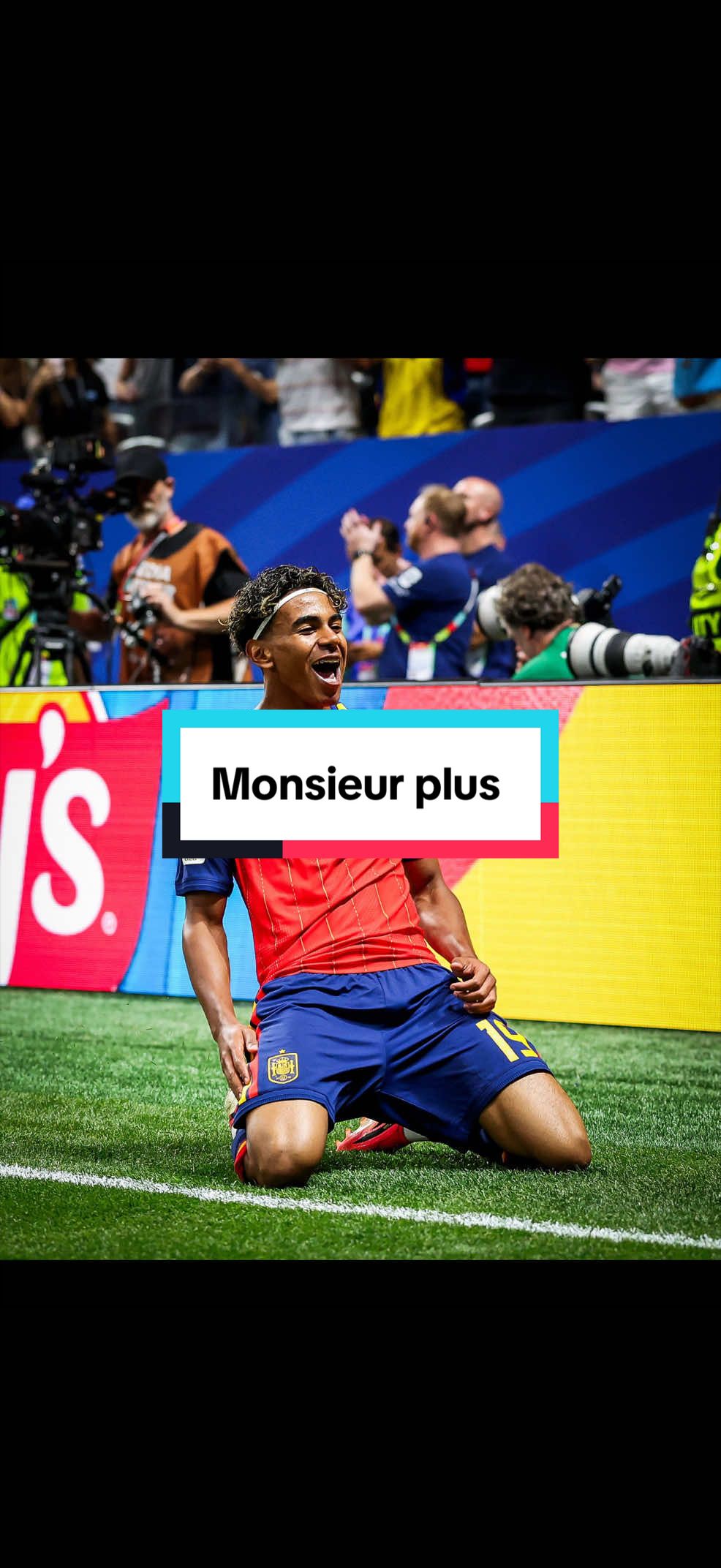 @loraclefoot🇸🇳🔴🔵