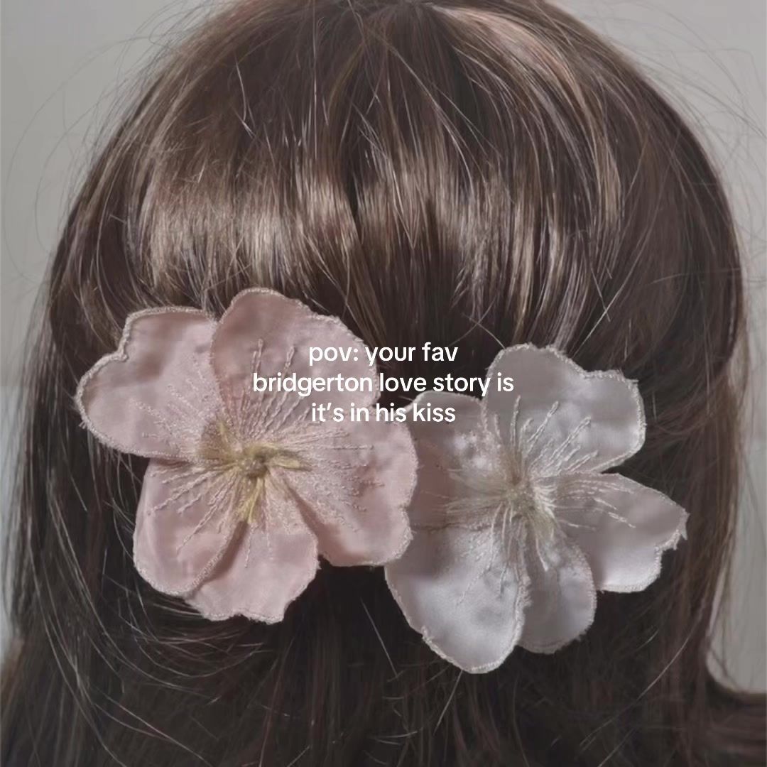 @𝐟𝐥𝐨𝐫𝐚 ౨ৎ
