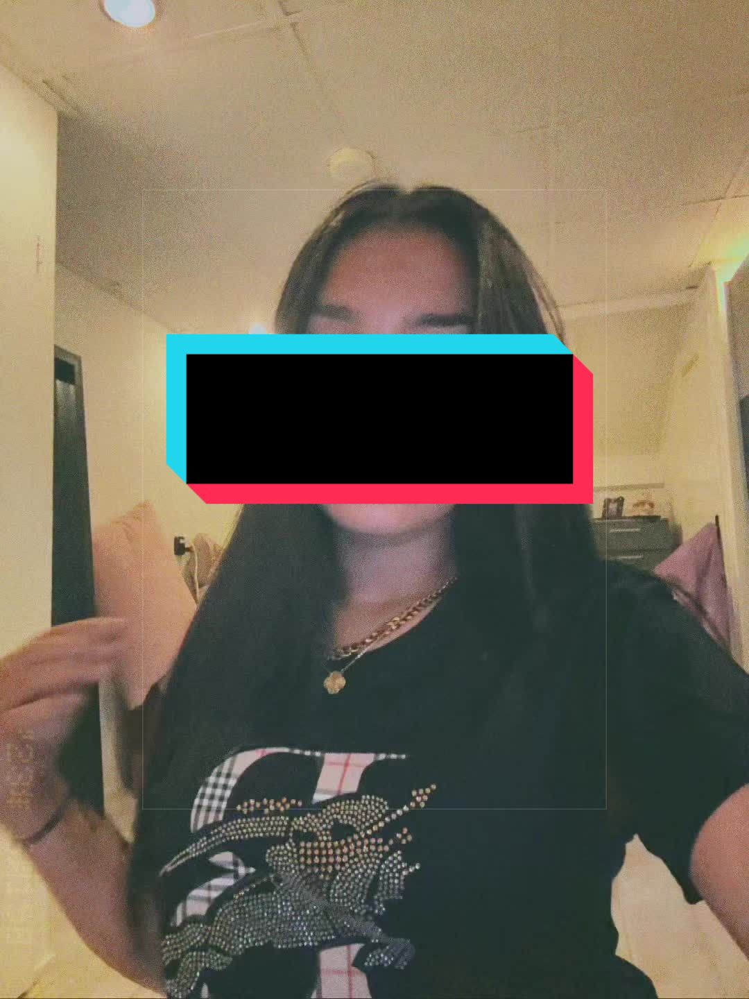 @useer.0413x