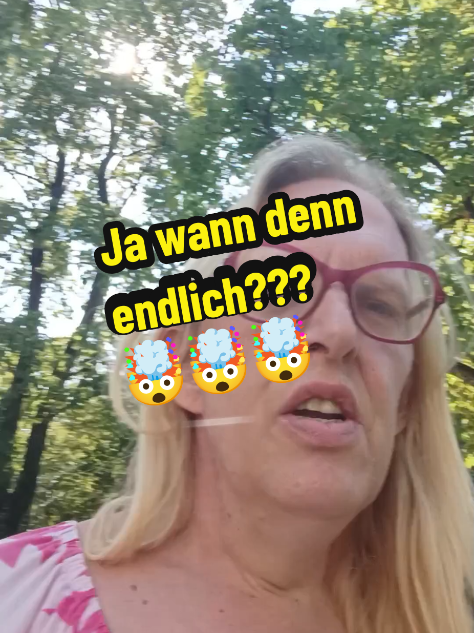@Angela_Fuxia
