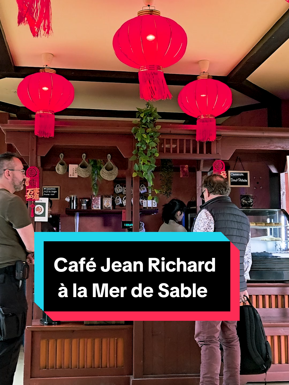@Le Lut&eacute;cien