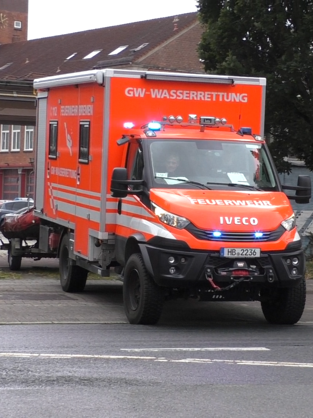 @Blaulichtfahrt