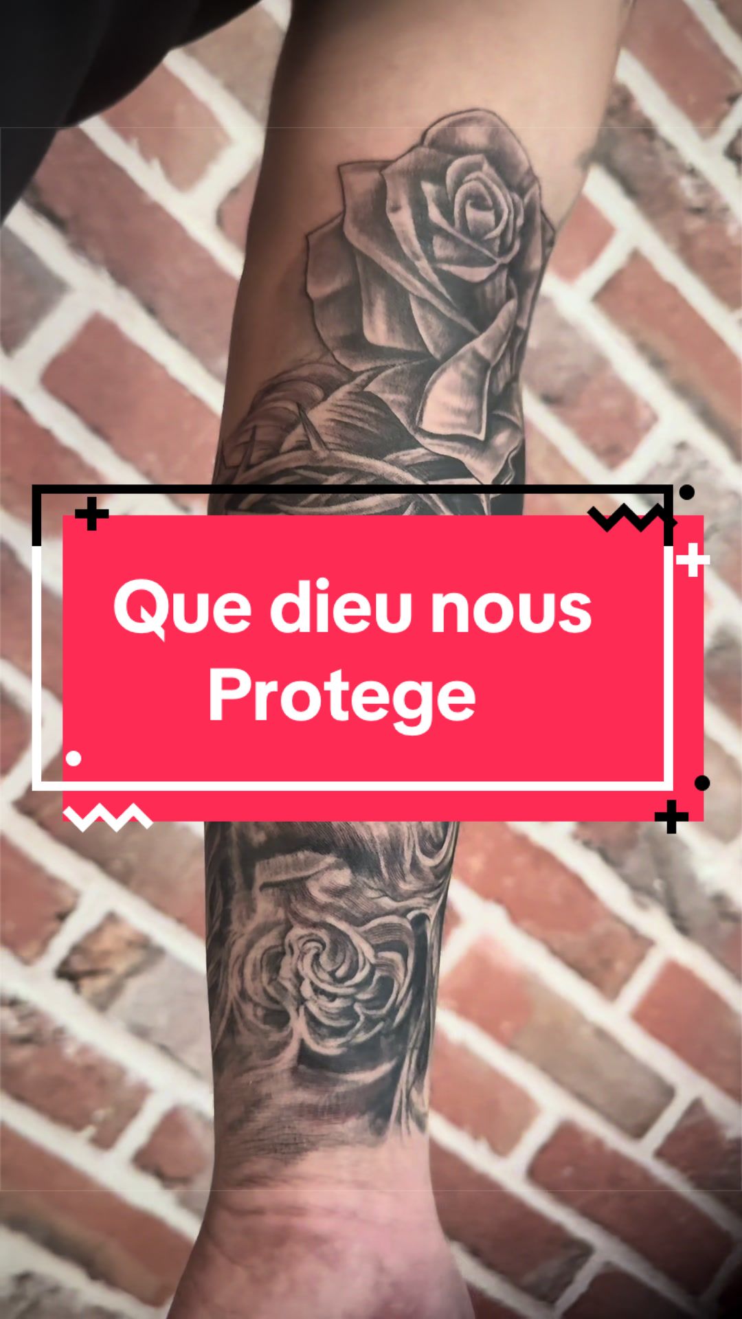 @Cyril.RffR / Art corps tattoo