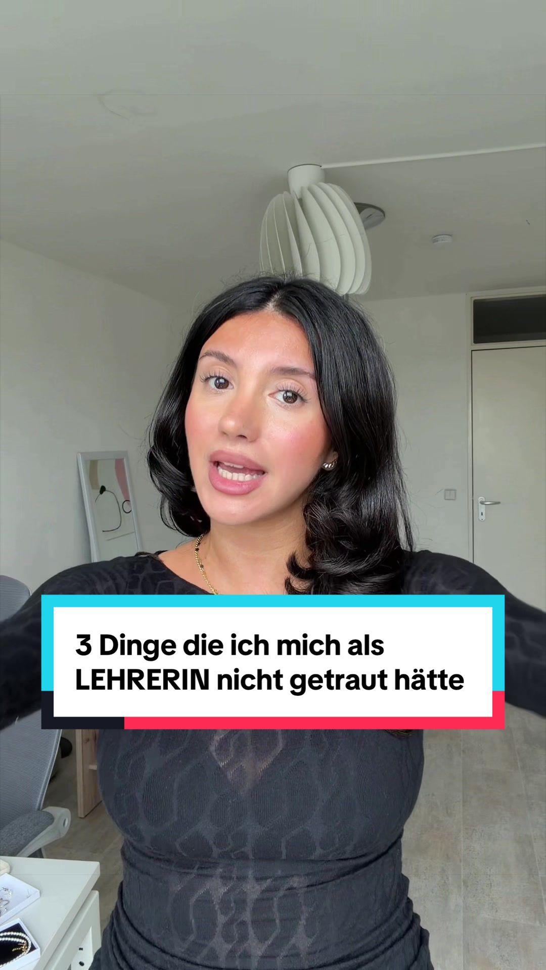@Ella