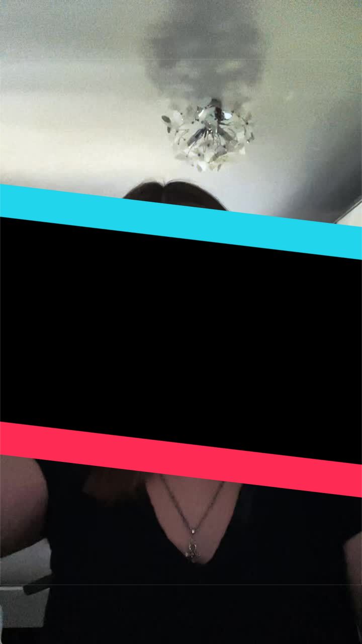 @𝐀𝐢𝐥𝐞𝐞𝐧