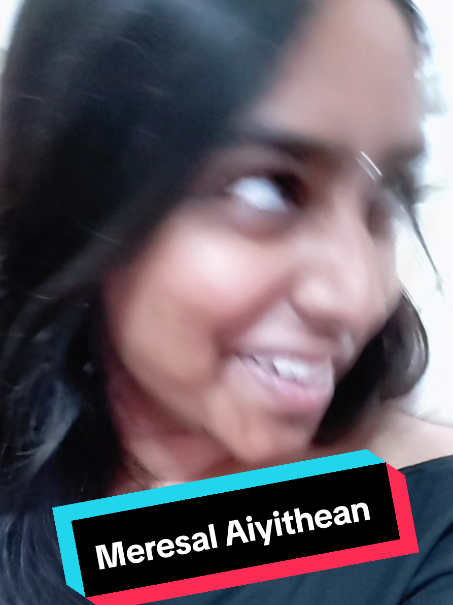@WhoAmISarah