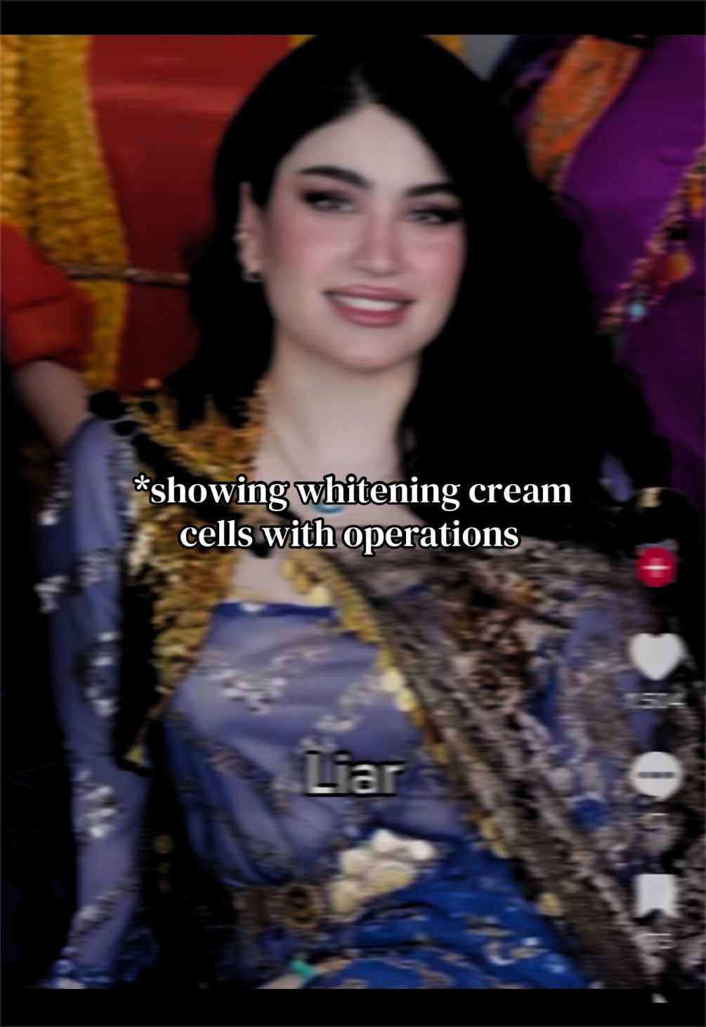@✹