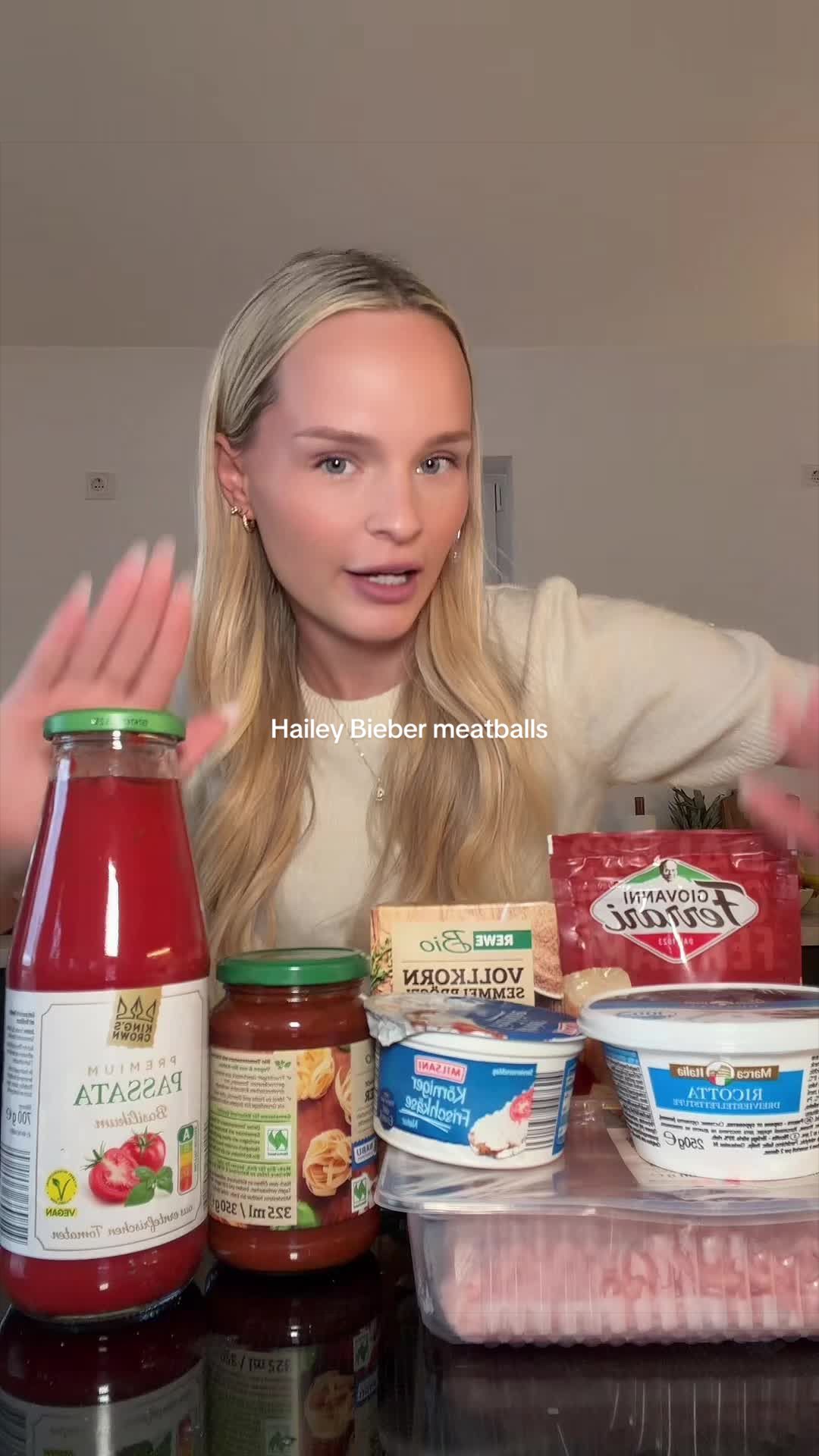 @linda