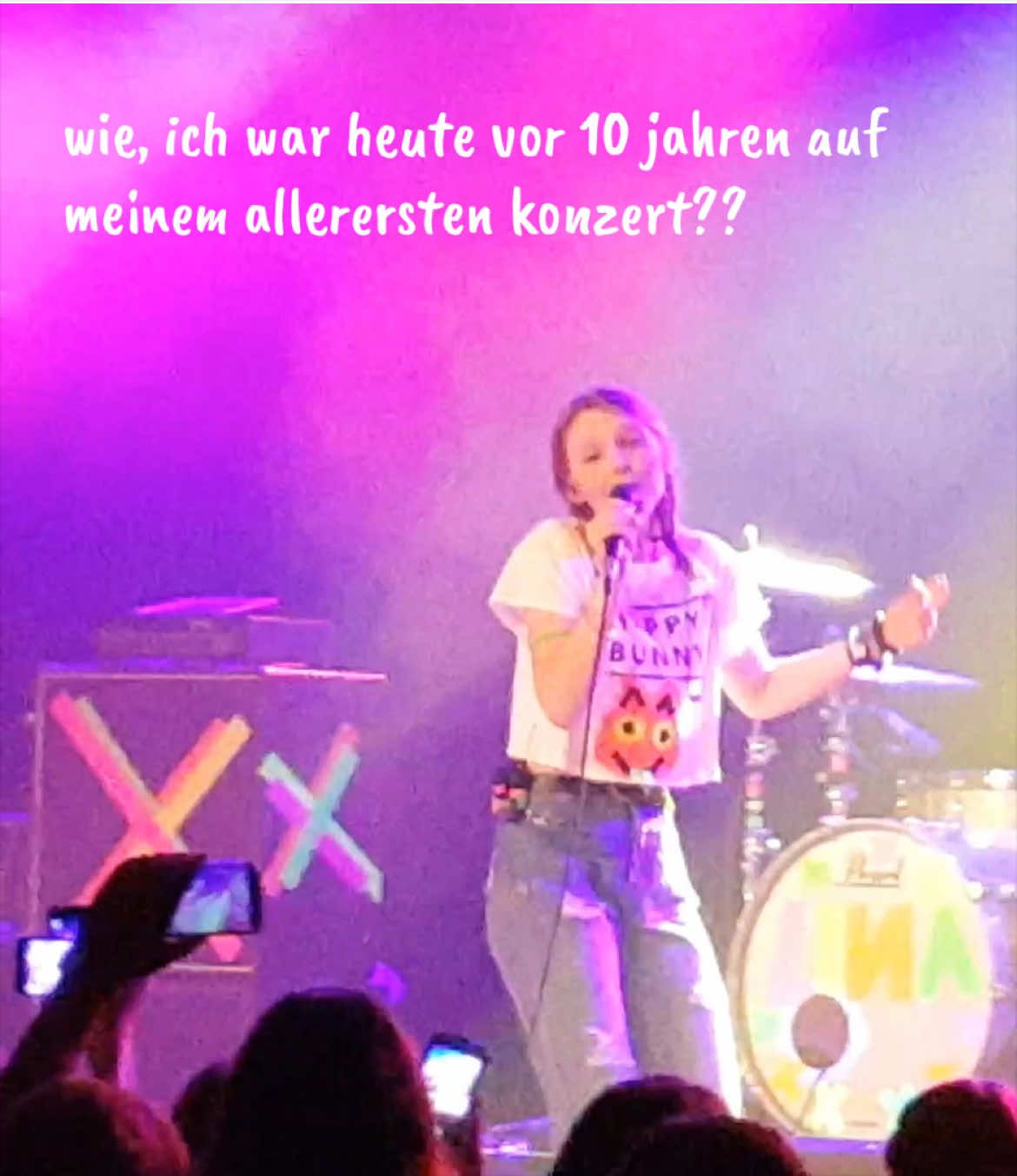 @Lina L. Strahl; xstrahlerlovex