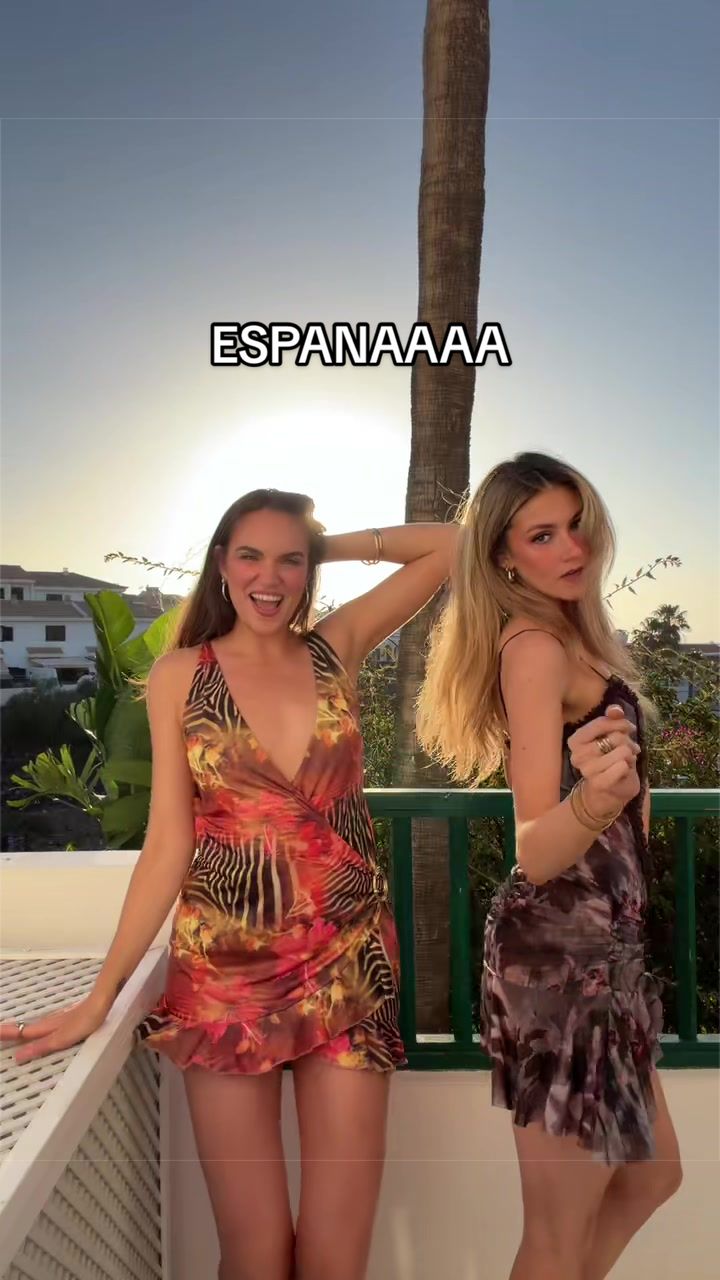 @courtanini ✮⋆˙