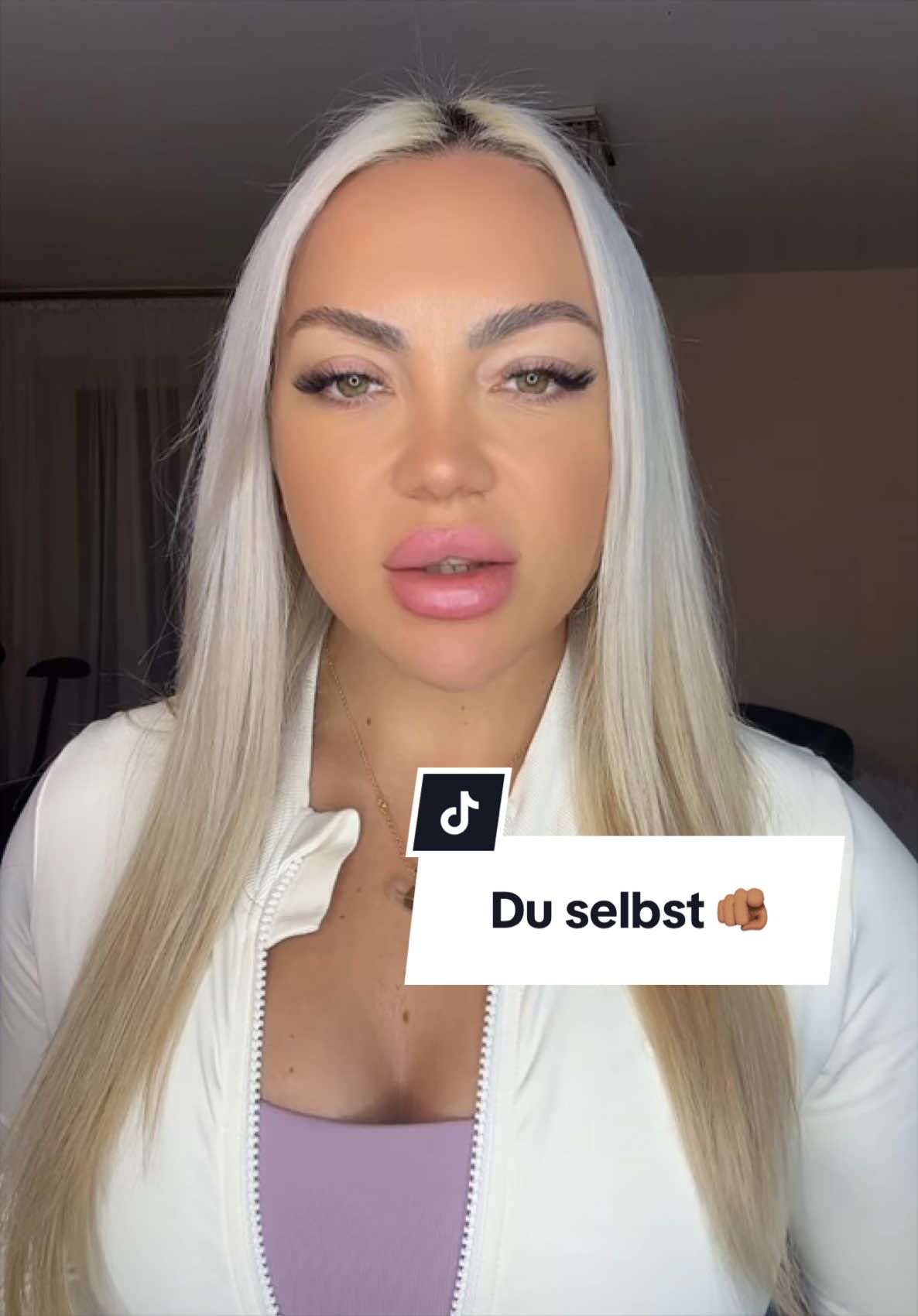 @Emőke Makszim