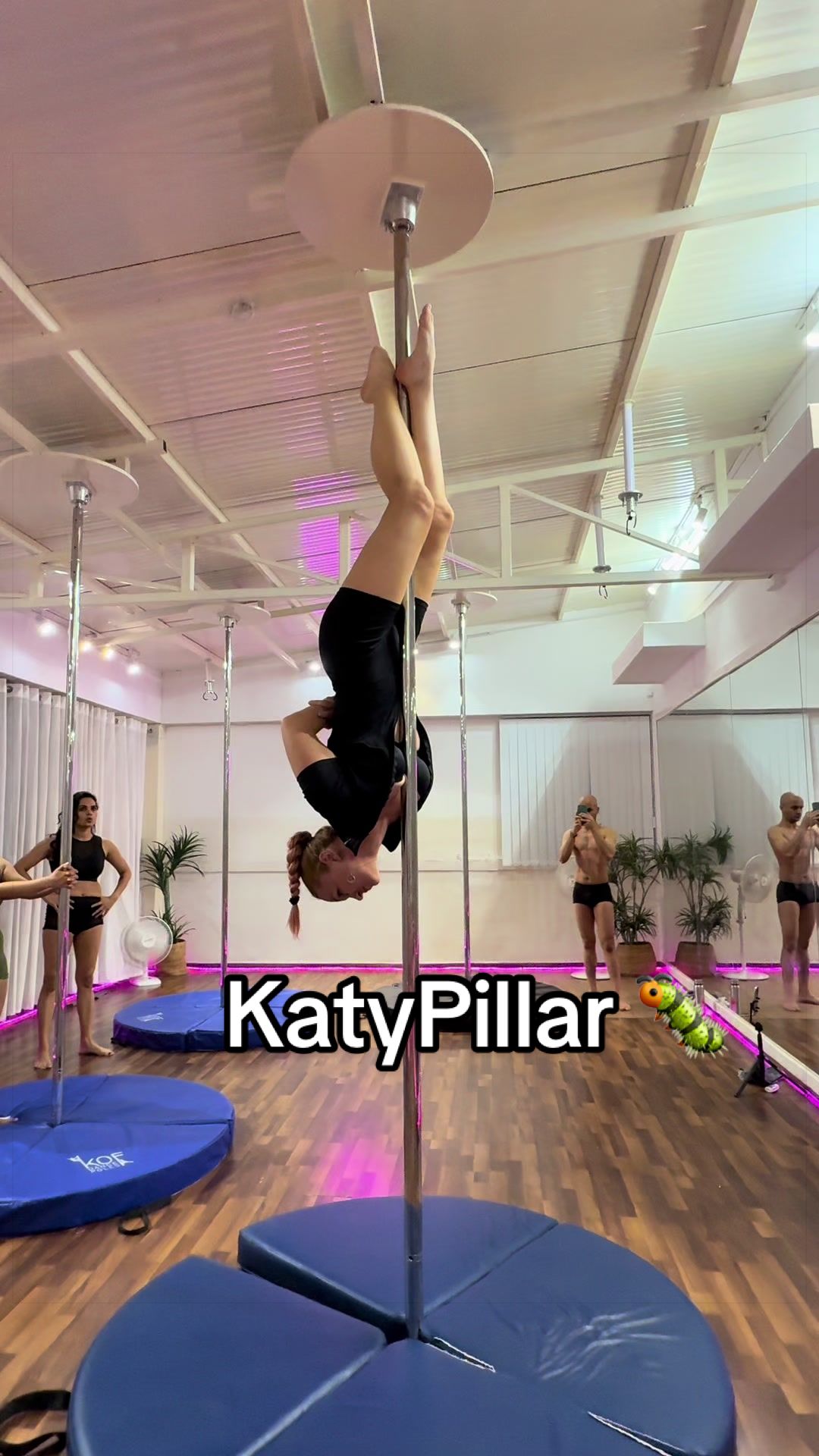 @Katy__Veys