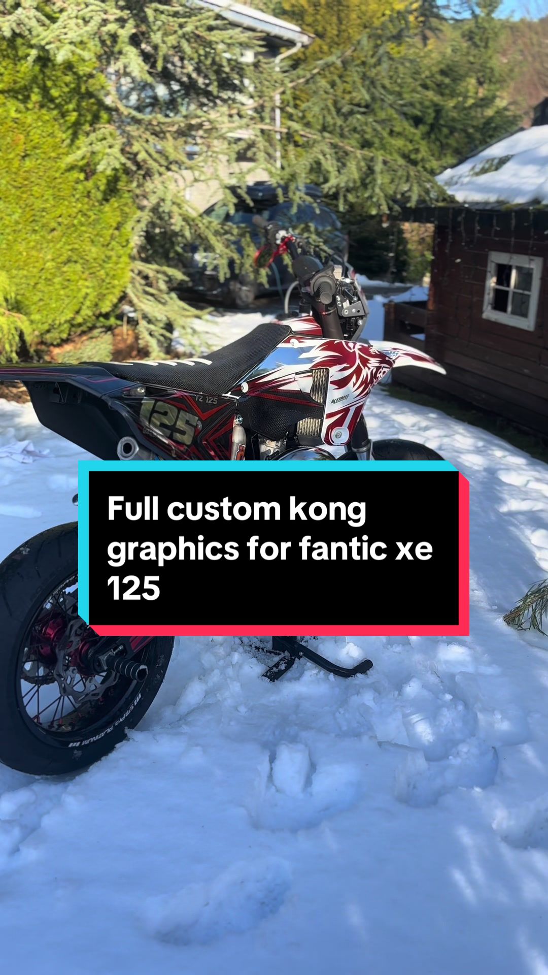 @Kong Designs